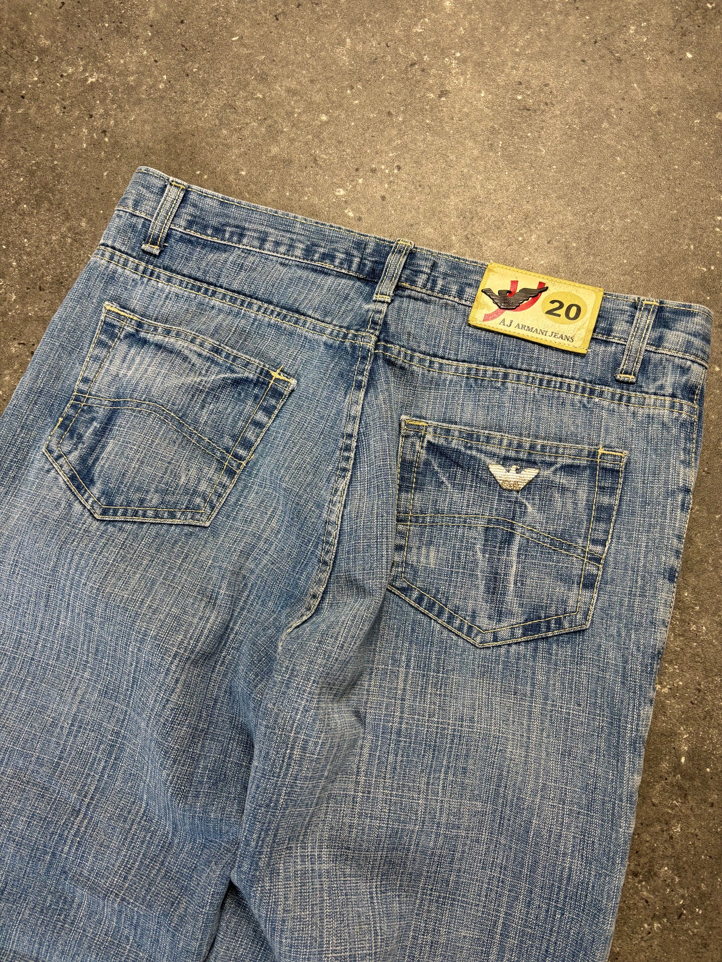 Armani Jeans (M)