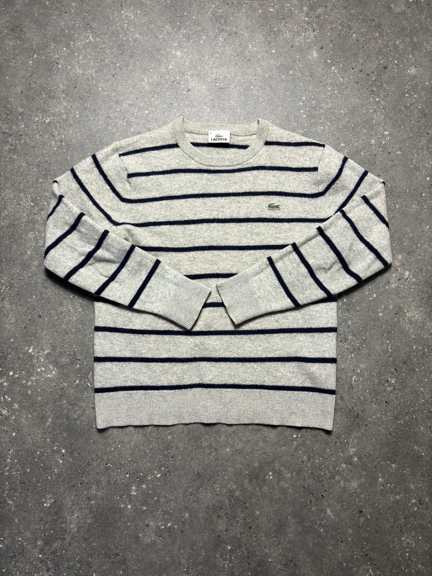 Lacoste Sweater (XS)