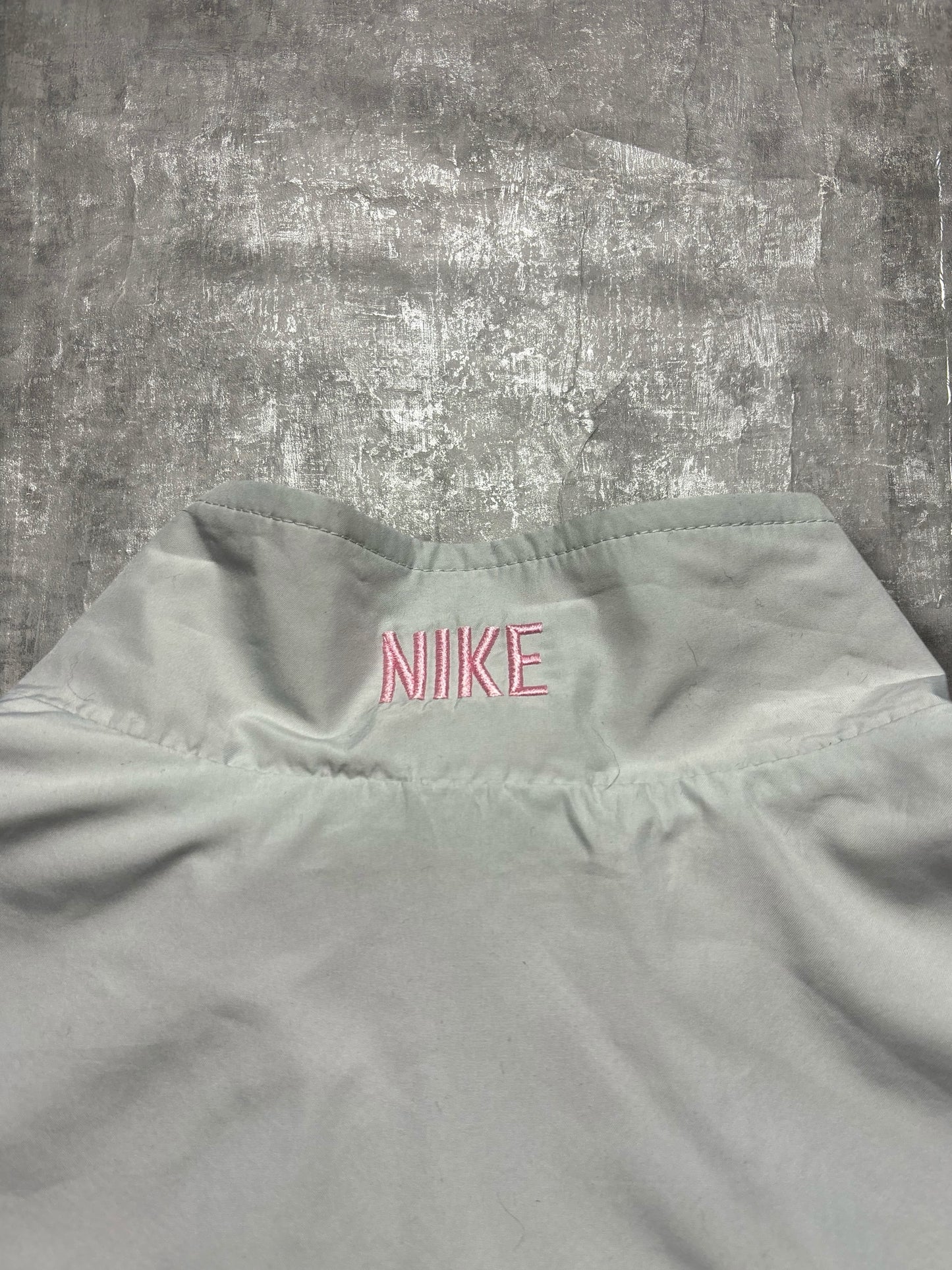 Vintage Nike Trackjacket (women's L)