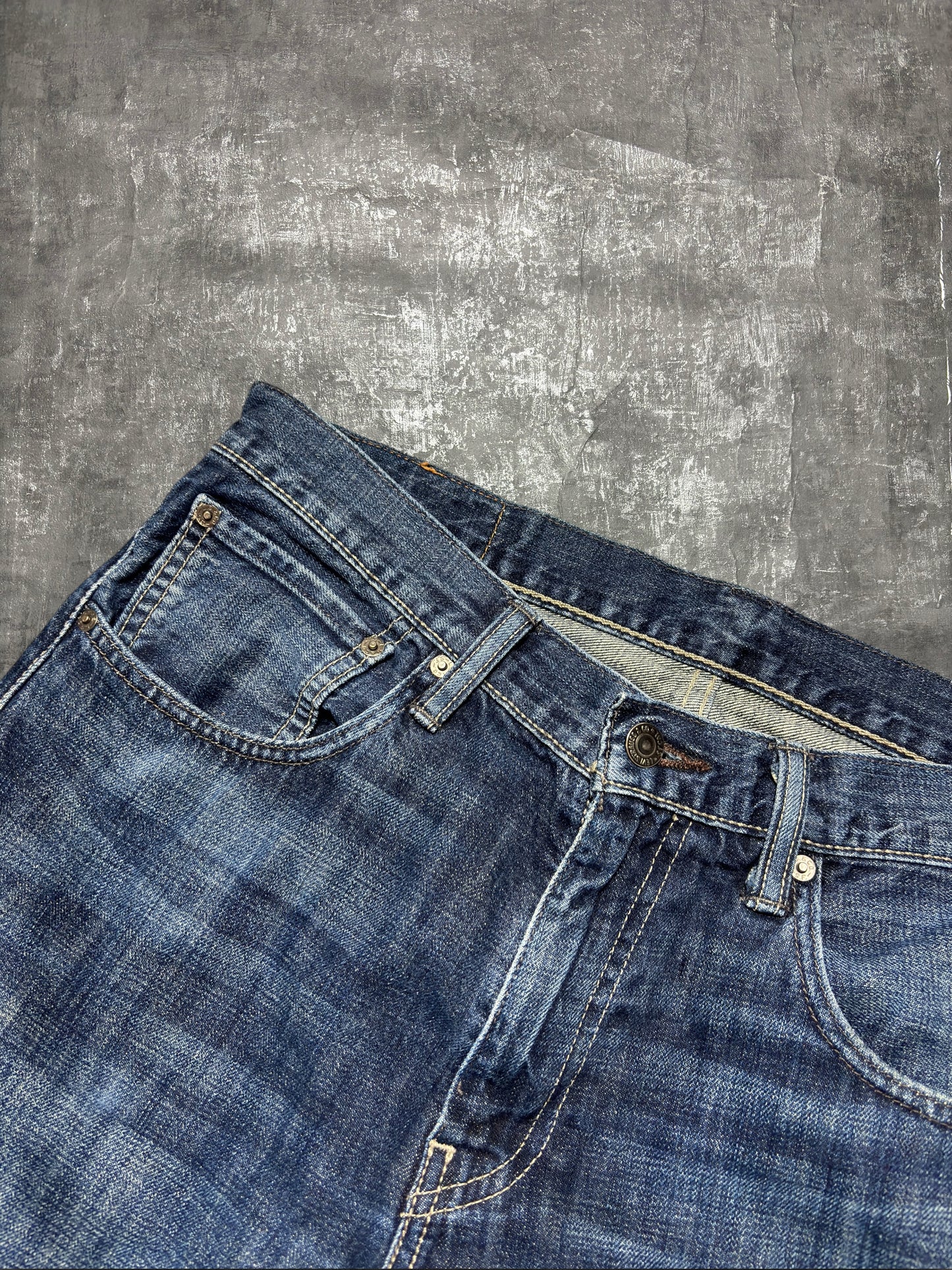 Levis Jeans