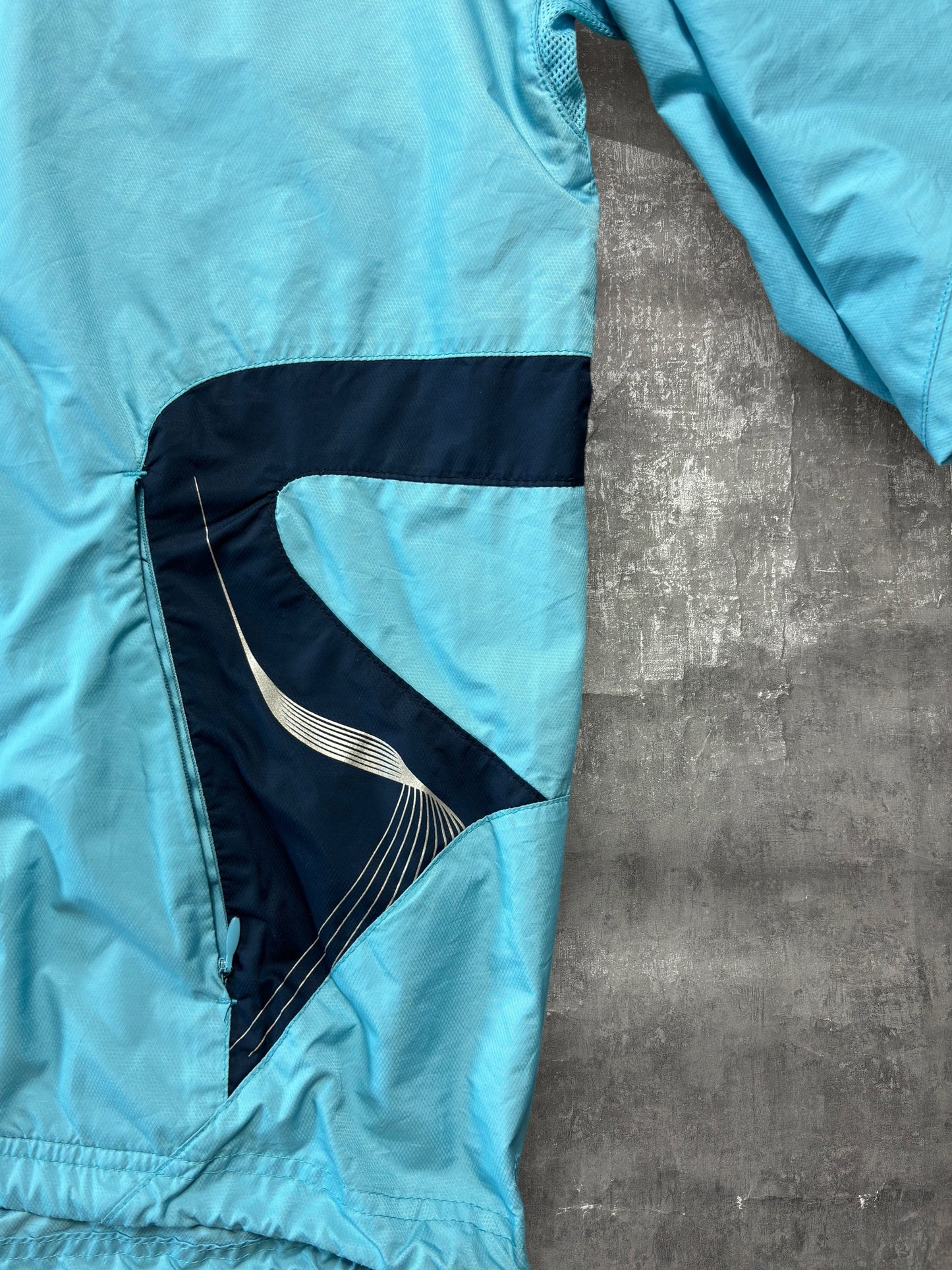 Vintage Nike Trackjacket (Kids M)